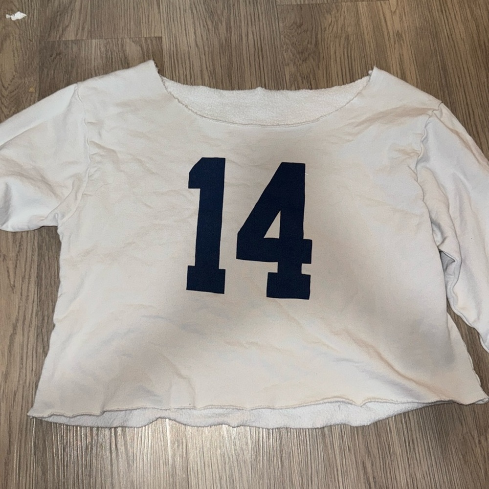 Brandy Melville cropped 14 long sleeve top